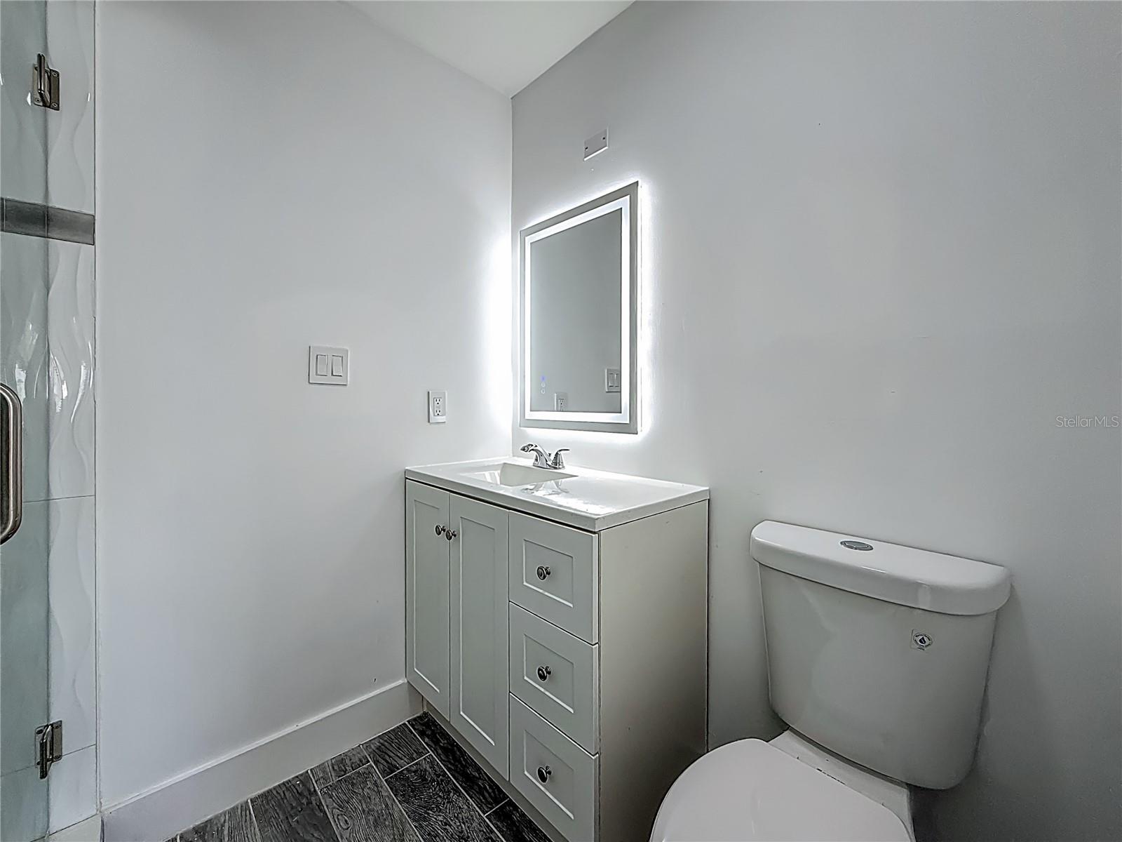 SHORE ACRES OVERLOOK SEC - Residential Lease