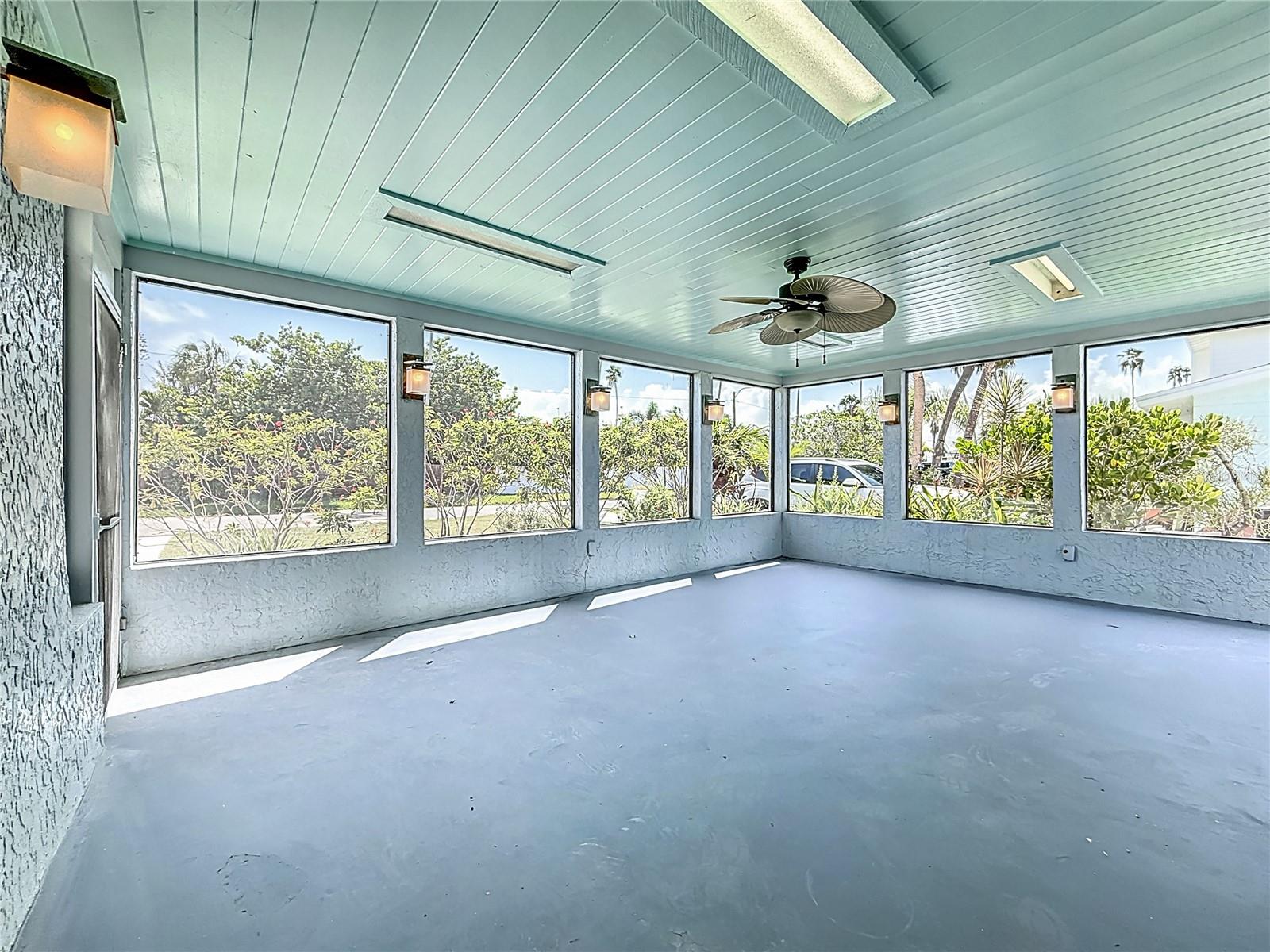 SHORE ACRES OVERLOOK SEC - Residential Lease