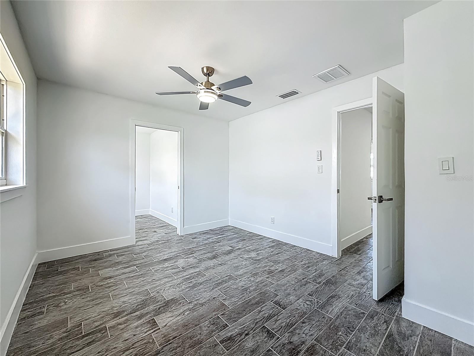 SHORE ACRES OVERLOOK SEC - Residential Lease