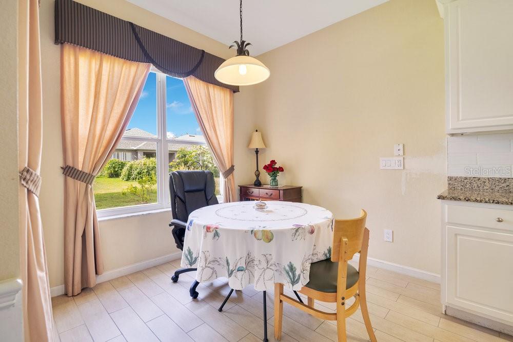 LAKES/WINDERMERE-PEACHTREE - Residential