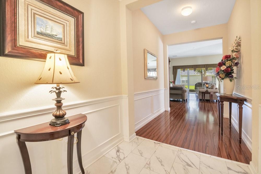 LAKES/WINDERMERE-PEACHTREE - Residential