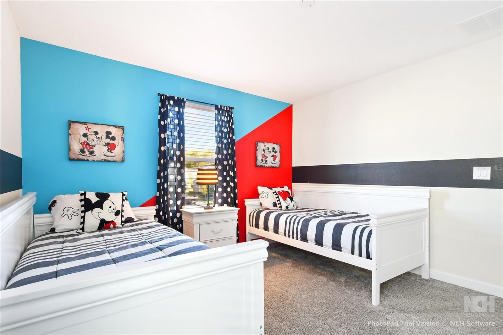 COVE/STOREY LAKE II - Residential