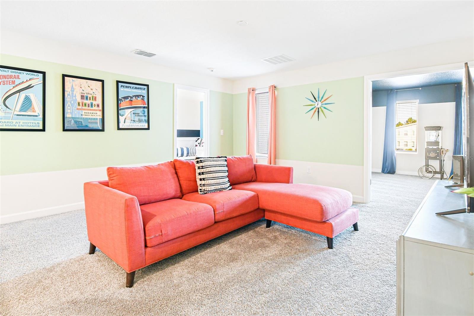 COVE/STOREY LAKE II - Residential