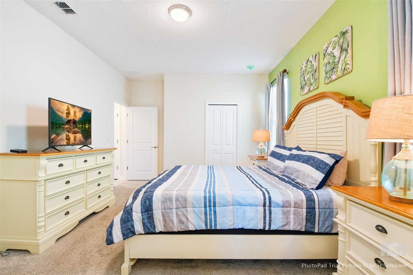 COVE/STOREY LAKE II - Residential