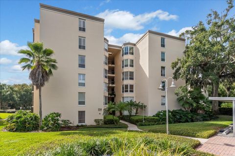 Photo of 204 Quayside Circle #304, Maitland, FL 32751 (MLS # O6345967)