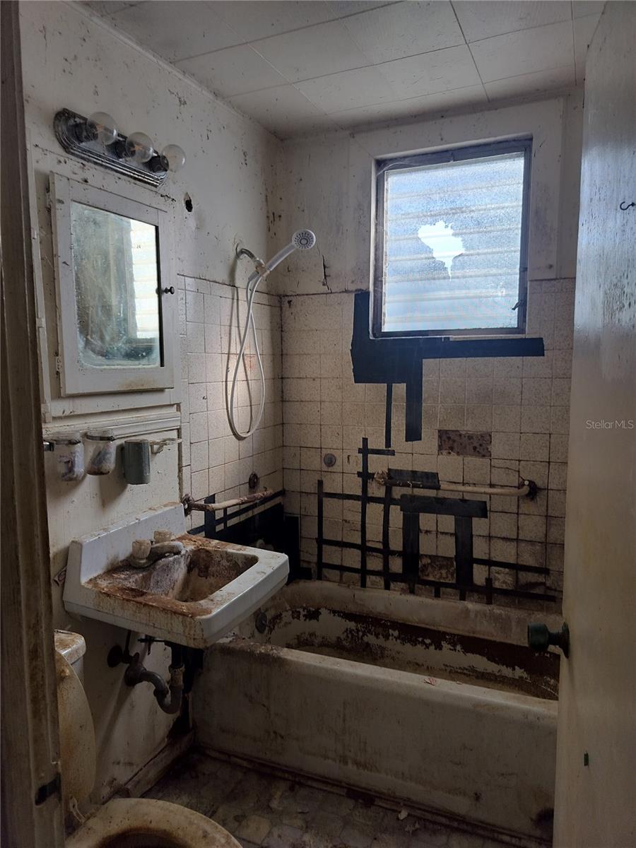 BEYMER STONER SUB - Residential