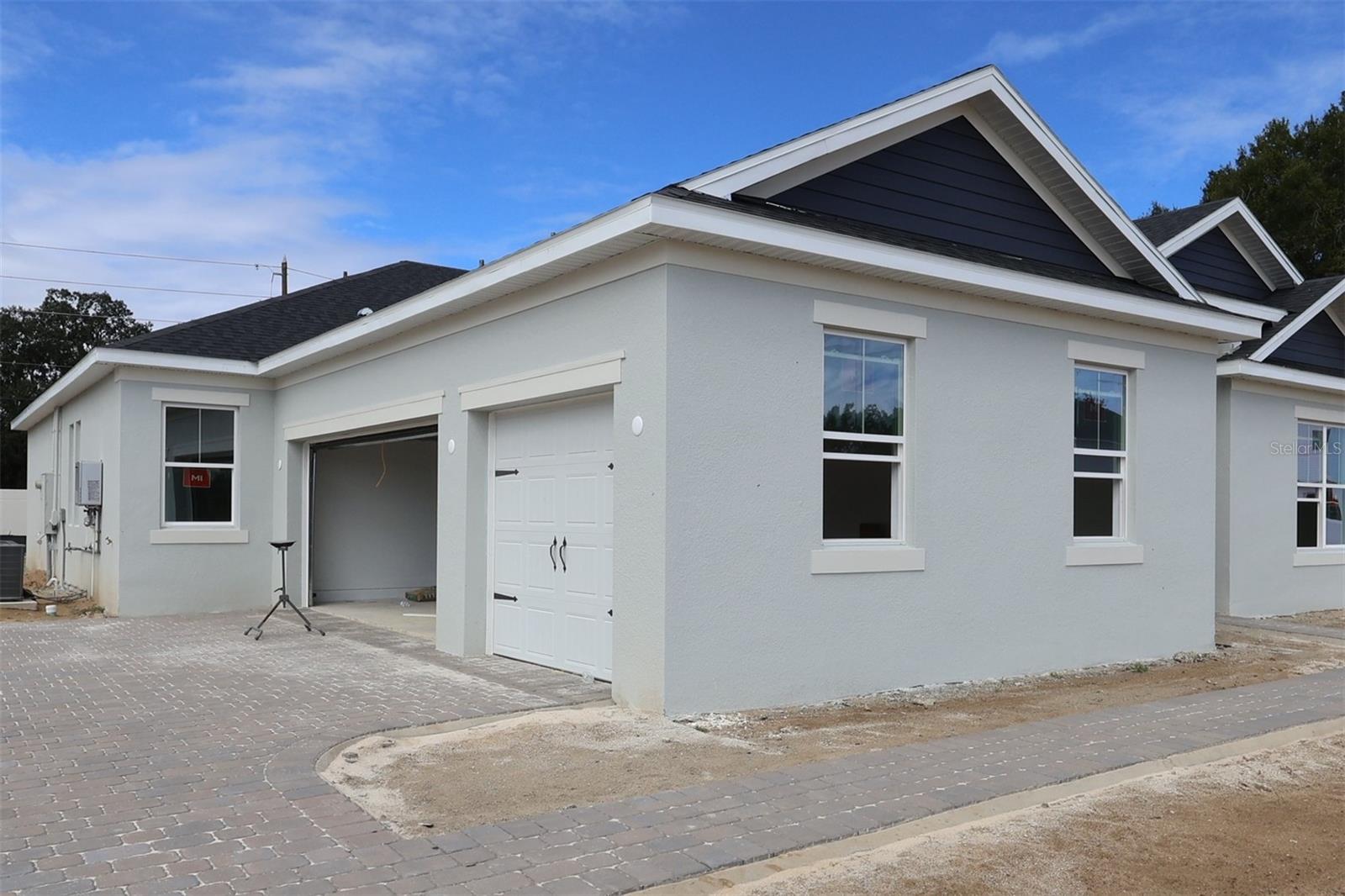 WILLOW RUN - Residential