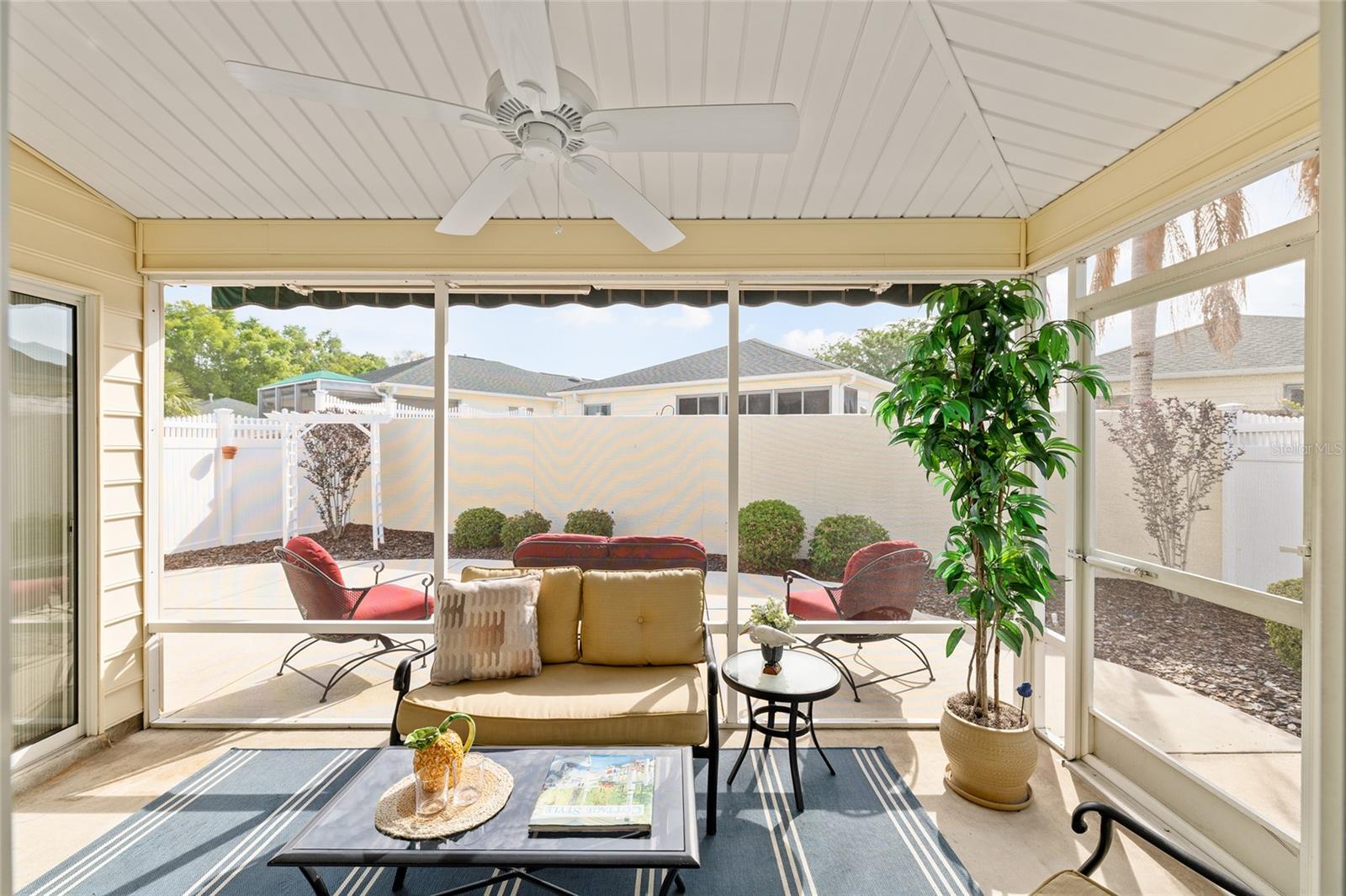 VILLAGES OF SUMTER VILLA ESCANDIDO - Residential