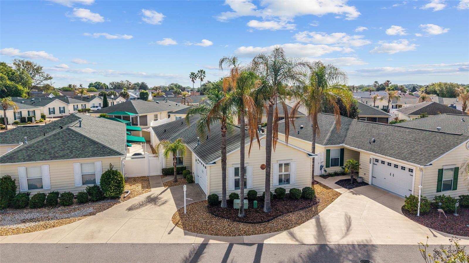 VILLAGES OF SUMTER VILLA ESCANDIDO - Residential