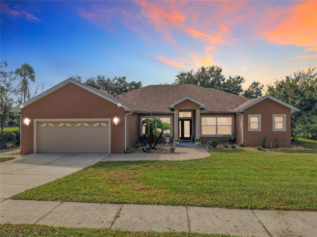 Photo of 16521 Spring Park Drive, Clermont, FL 34711 (MLS # G5118865)