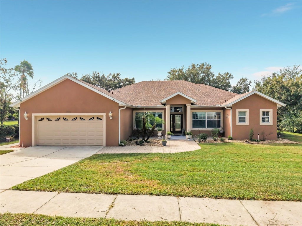 Photo of 16521 Spring Park Drive, Clermont, FL 34711 (MLS # G5118865)