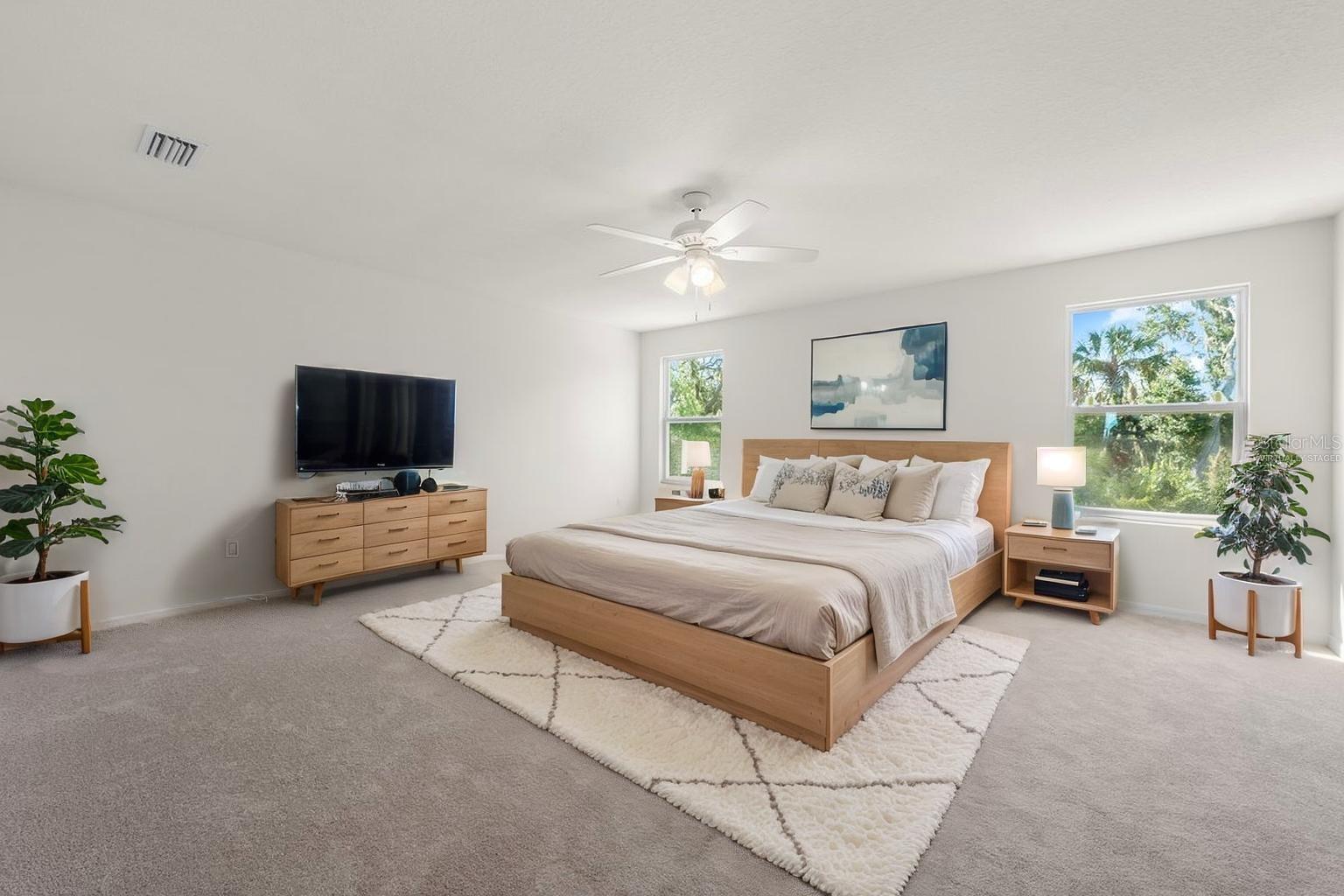 5715 HEVENA COURT