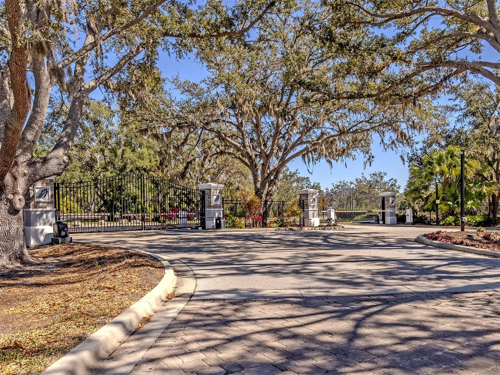 RIDGE AT CROSSING CREEK PH I - Residential