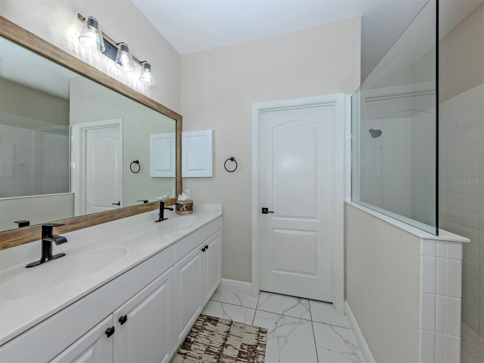 RIDGE AT CROSSING CREEK PH I - Residential