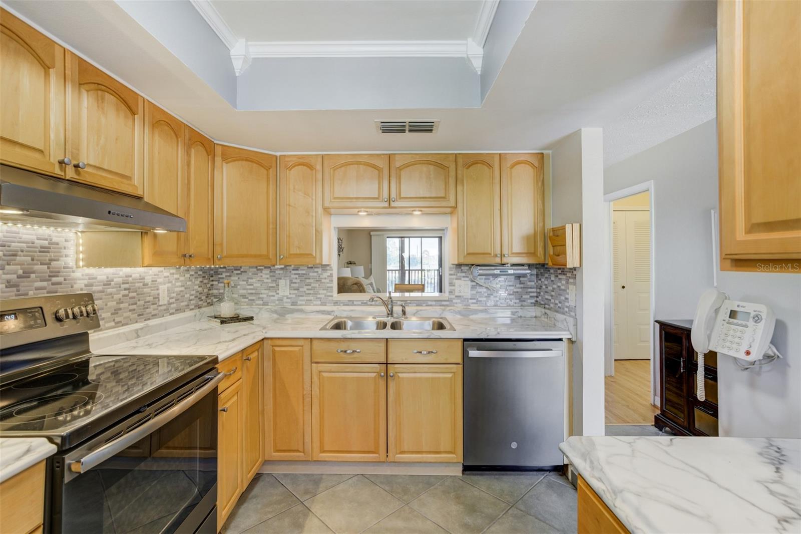 HARBOR POINTE CONDO - Residential