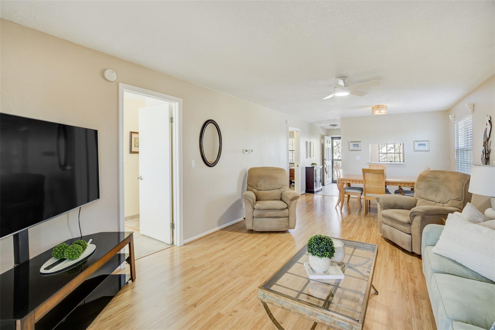 HARBOR POINTE CONDO - Residential