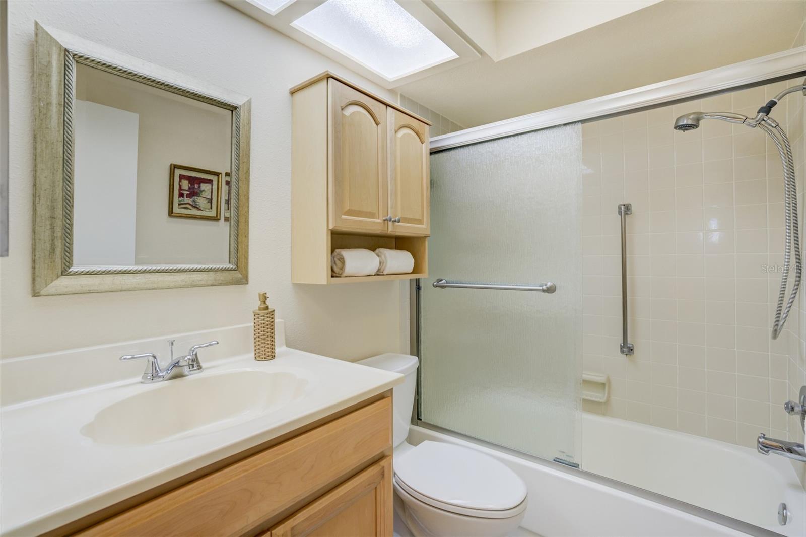 HARBOR POINTE CONDO - Residential