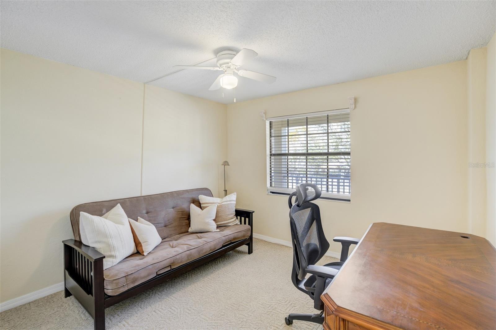 HARBOR POINTE CONDO - Residential