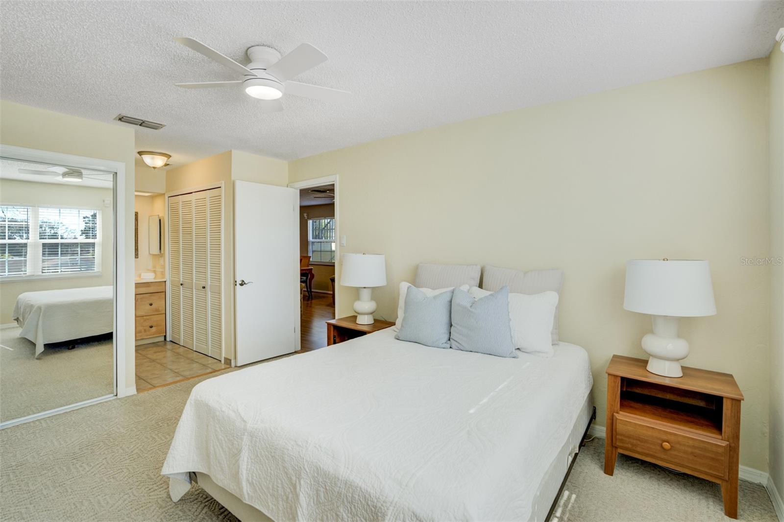 HARBOR POINTE CONDO - Residential