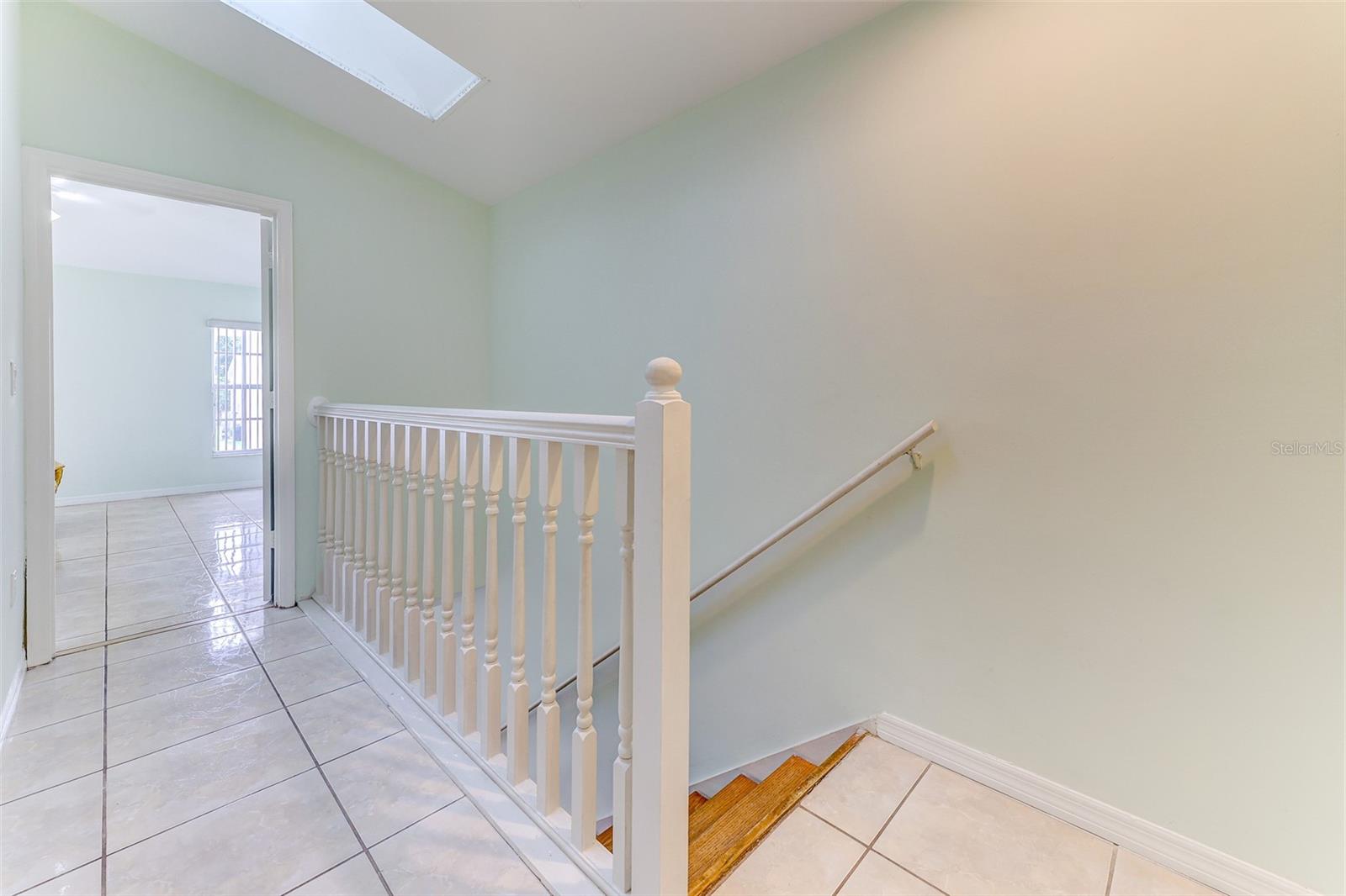 WINDSOR OAKS - Residential