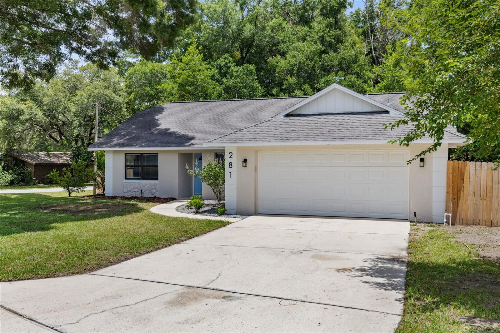 For Sale – 3 Bed / 2 Bath Concrete Block Home | 1,469 SqFt | 2-Car Garage | Williston, FL
Move-in ready and fully renovated! This rare concrete block home offers 3 bedrooms, 2 bathrooms, and 1,469 sq ft of heated living space in a peaceful, established neighborhood just minutes from Downtown Williston, Rainbow Springs, and the World Equestrian Center in Ocala.
Features include:
Brand-new LVP flooring throughout
New granite countertops and modern cabinetry in kitchen and baths
All-new bathrooms with updated fixtures
Fresh interior doors and stylish finishes
Natural light from skylights
Spacious 2-car garage
Fully enclosed backyard — perfect for pets or entertaining
Beautiful oak tree in front yard for shade and charm
Located in a quiet neighborhood, this home is ideal for families, snow birds, or anyone looking for quality upgrades and low-maintenance living in North Central Florida.
Closing cost assistance available with proof of funding!
Don’t miss your chance to own this beautiful, solid home near top nature spots and equestrian events.