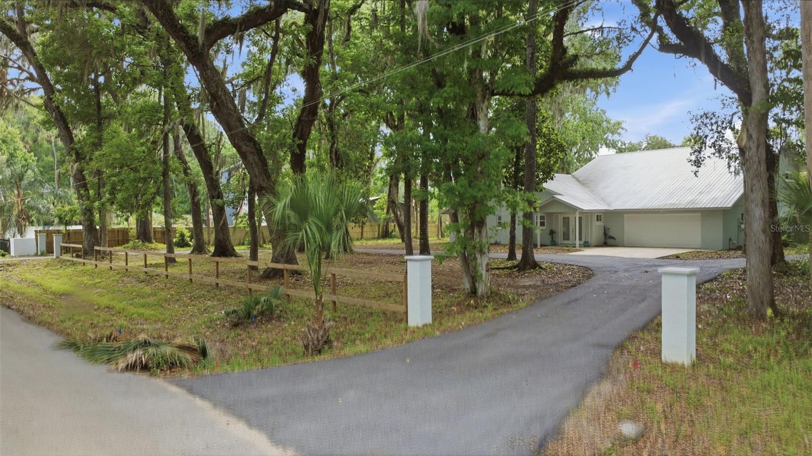 NAPIER & HULL GRANT - Residential