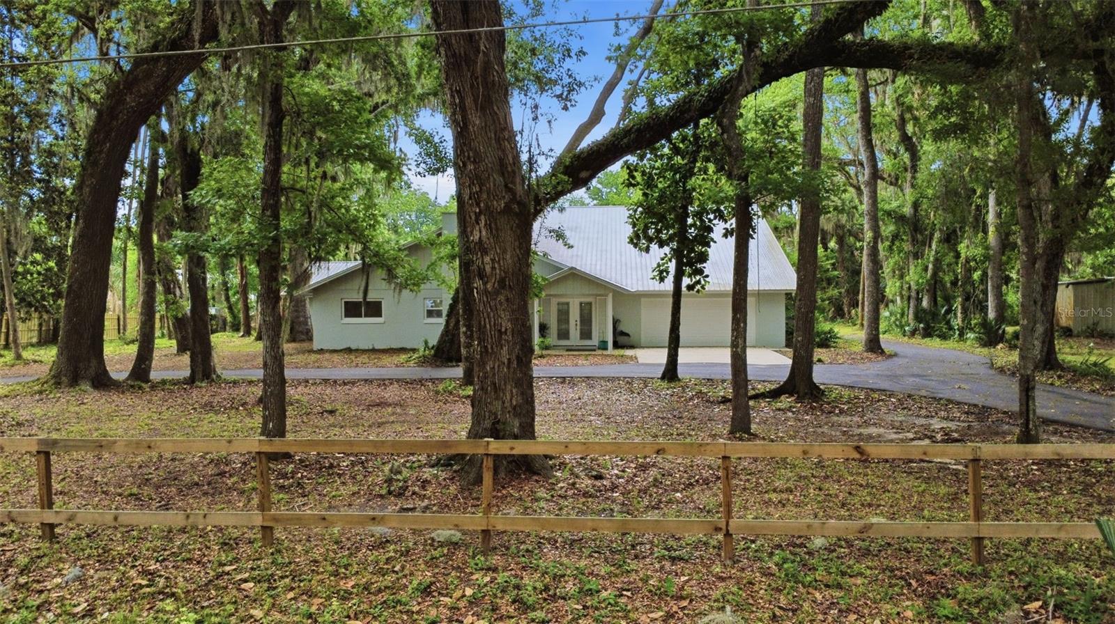 NAPIER & HULL GRANT - Residential