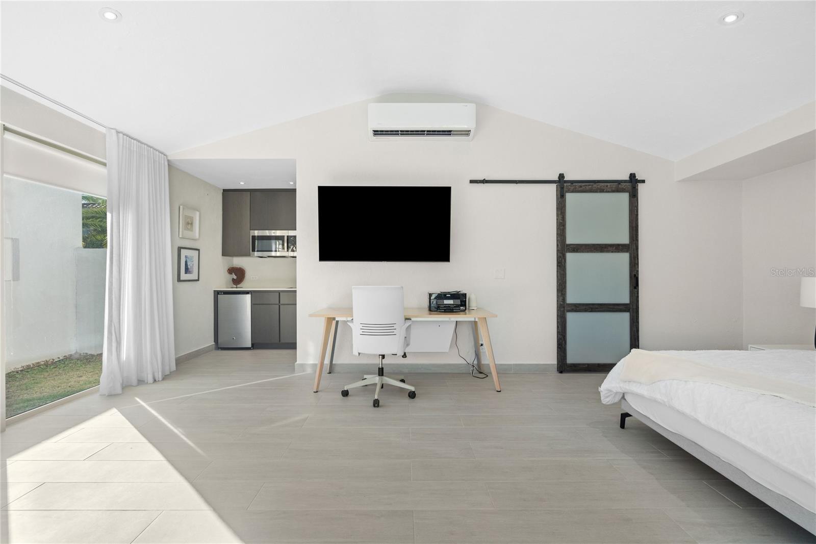 DORADO BEACH EAST - Residential