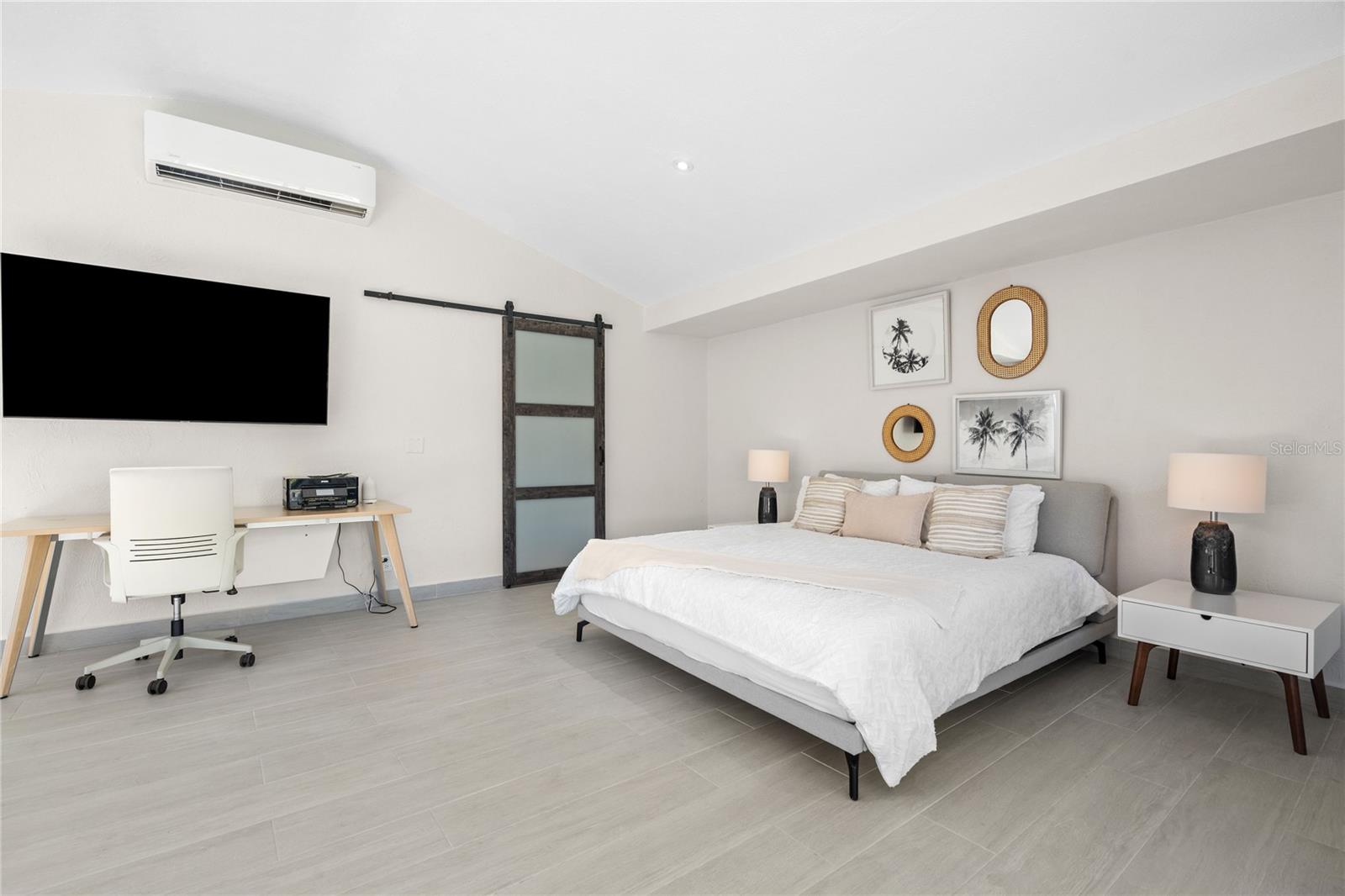 DORADO BEACH EAST - Residential