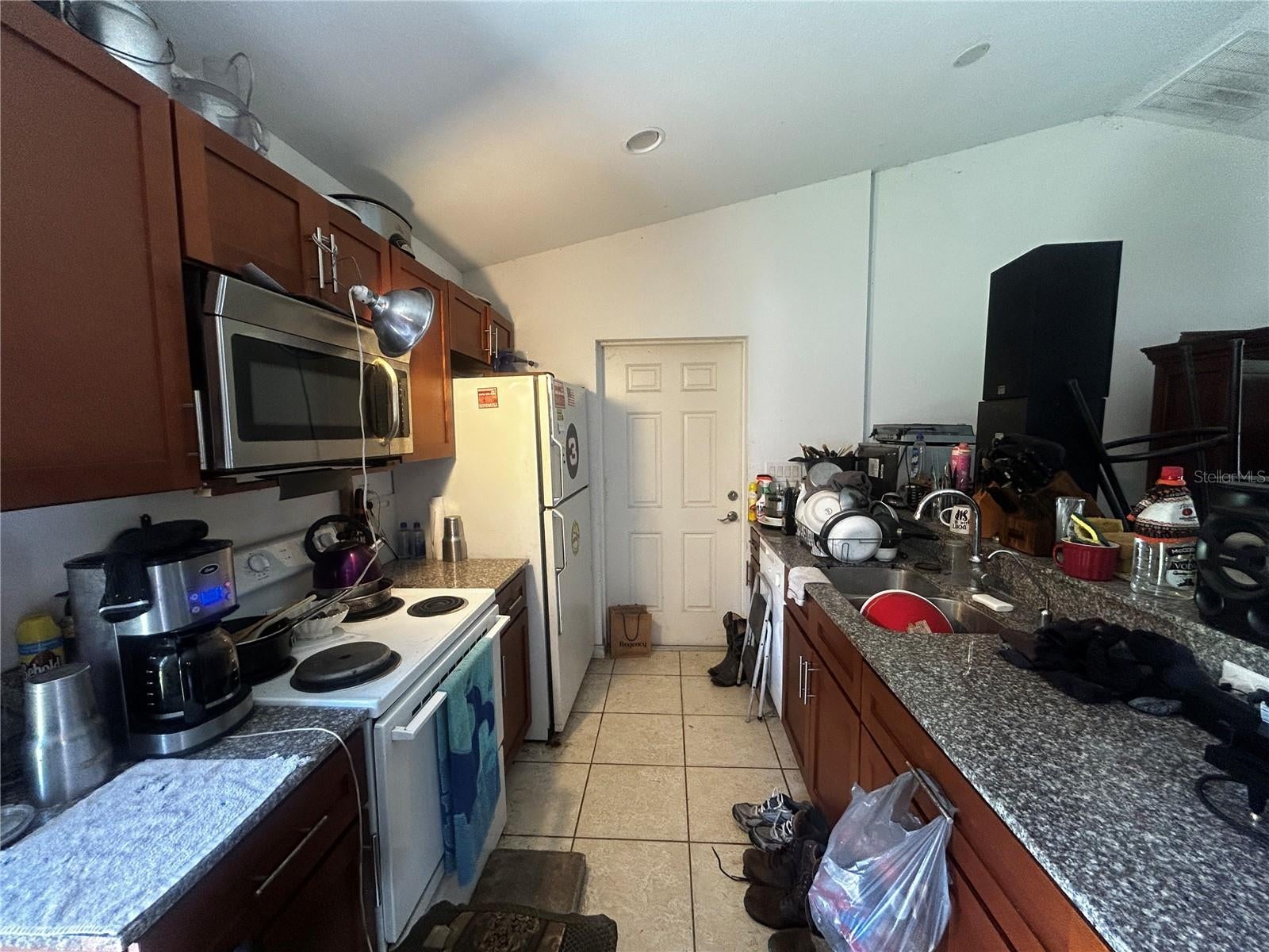 5584 WAGON WHEEL DRIVE, NORTH PORT, FL, 34291 4 5584 WAGON WHEEL DRIVE