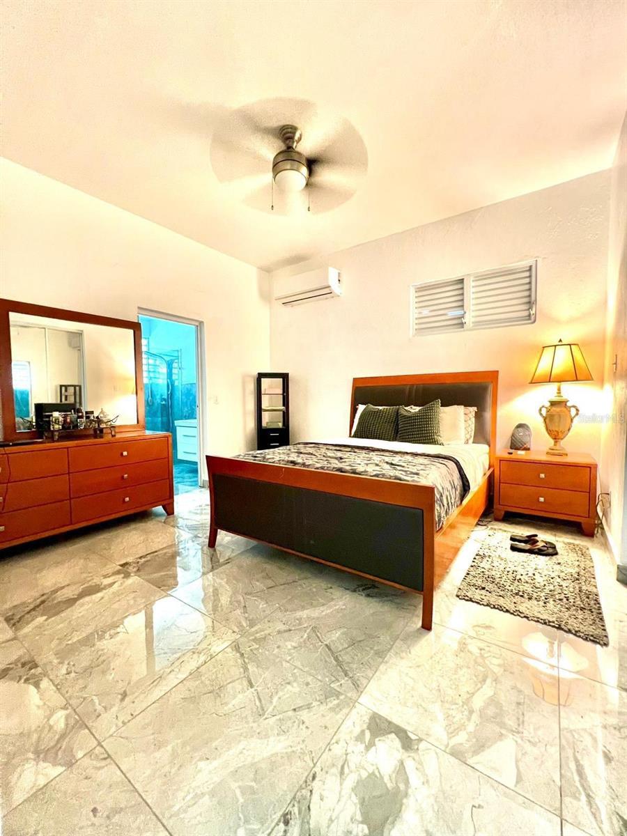 VICTOR BRAEGGER - Residential