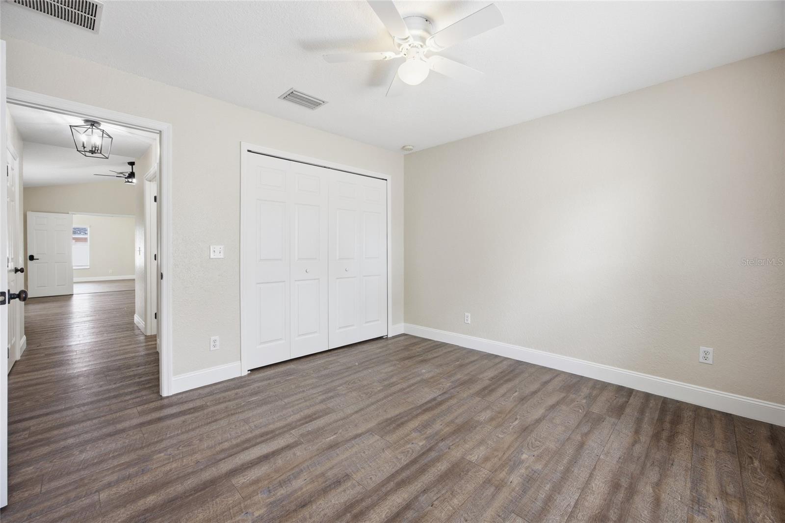 MAGNOLIA SHORES - Residential