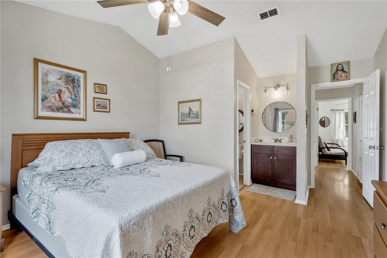 SHADBERRY VILLAGE - Residential