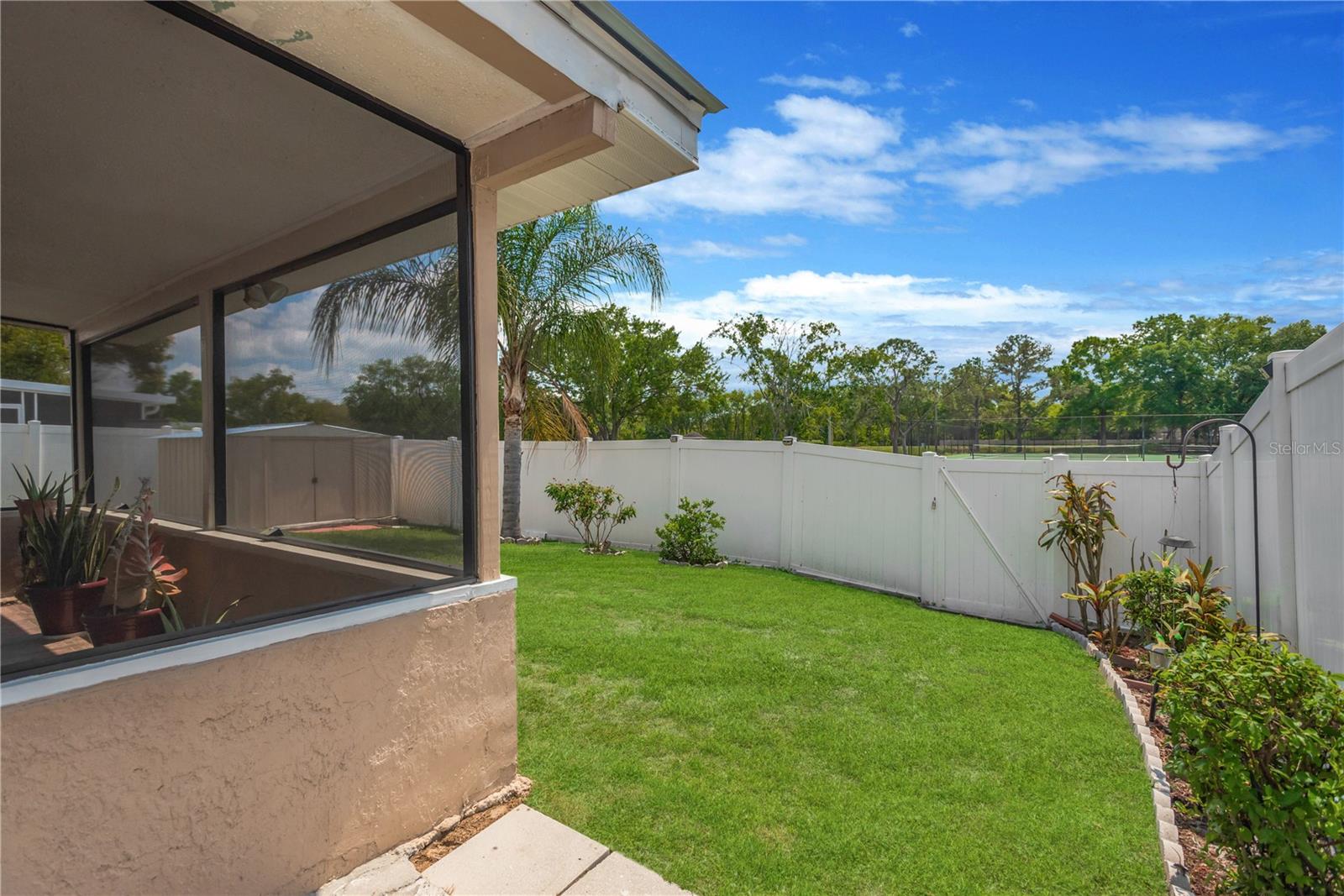 SHADBERRY VILLAGE - Residential