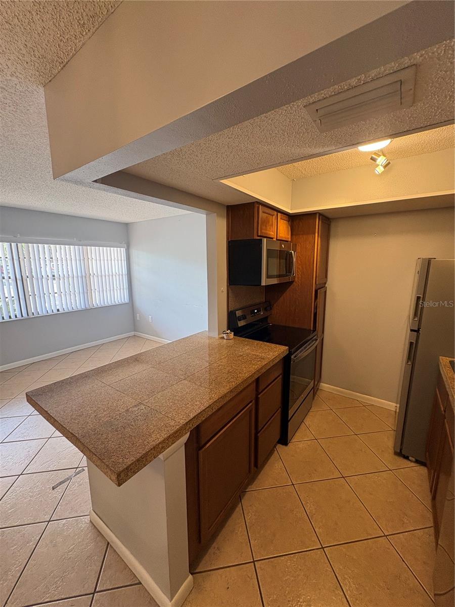9 QUAILS RUN BOULEVARD 3