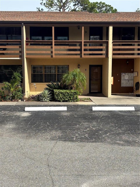 9 Quails Run Boulevard 3, Englewood, FL 34223