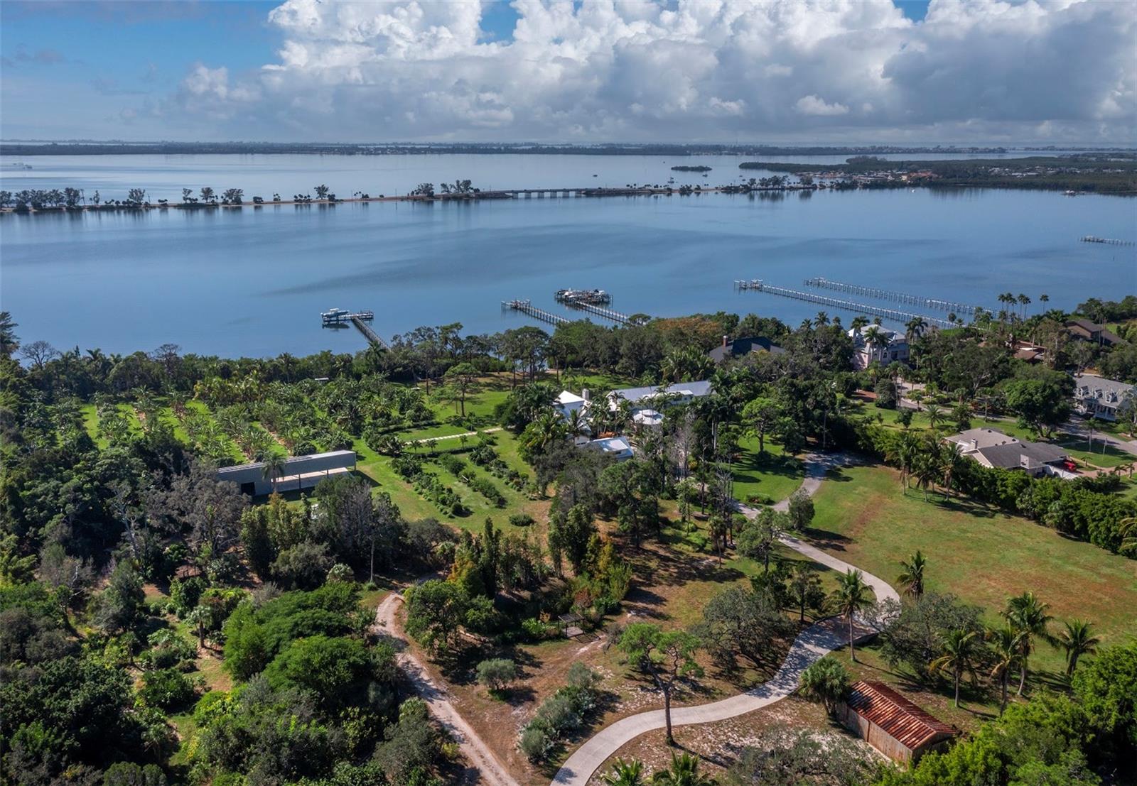 PALMA SOLA BAY - Residential