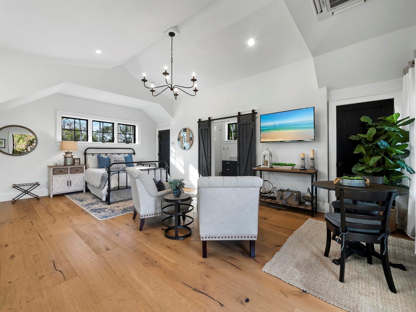 PALMA SOLA BAY - Residential