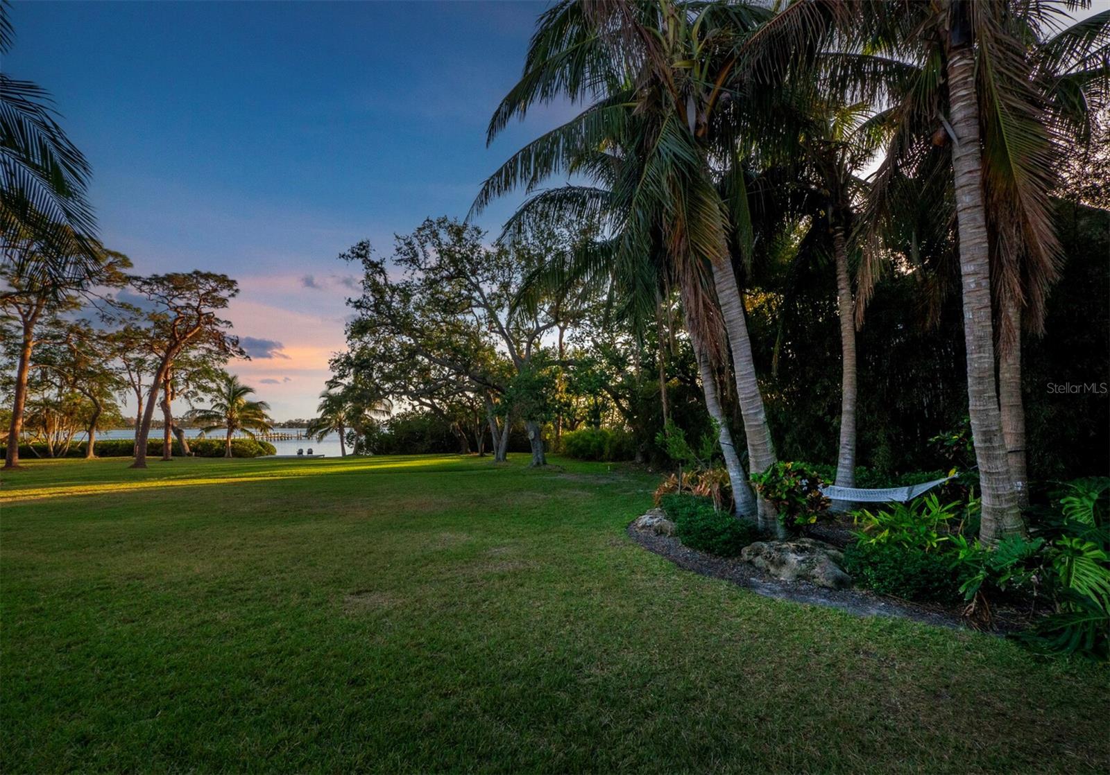 PALMA SOLA BAY - Residential