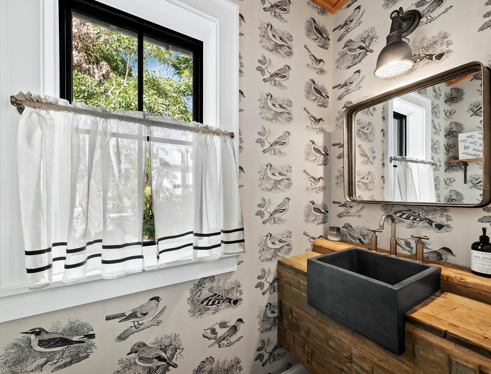 PALMA SOLA BAY - Residential