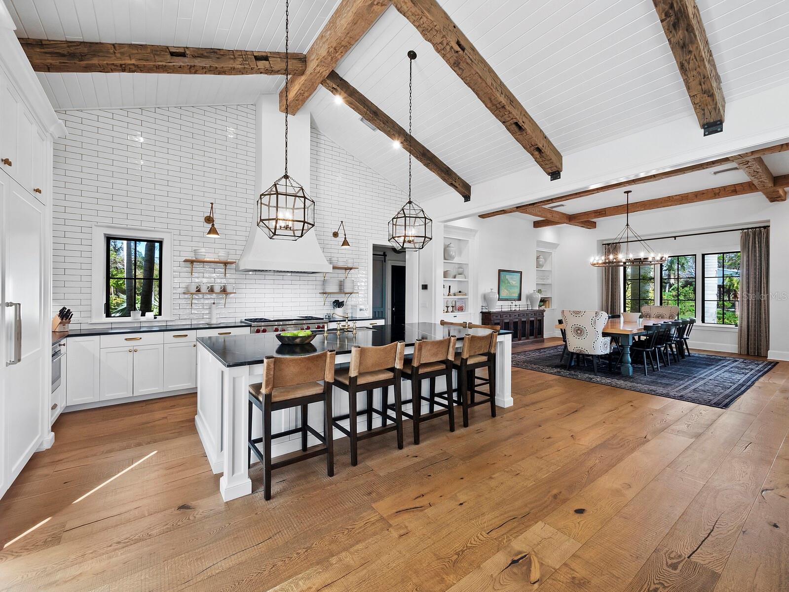 PALMA SOLA BAY - Residential