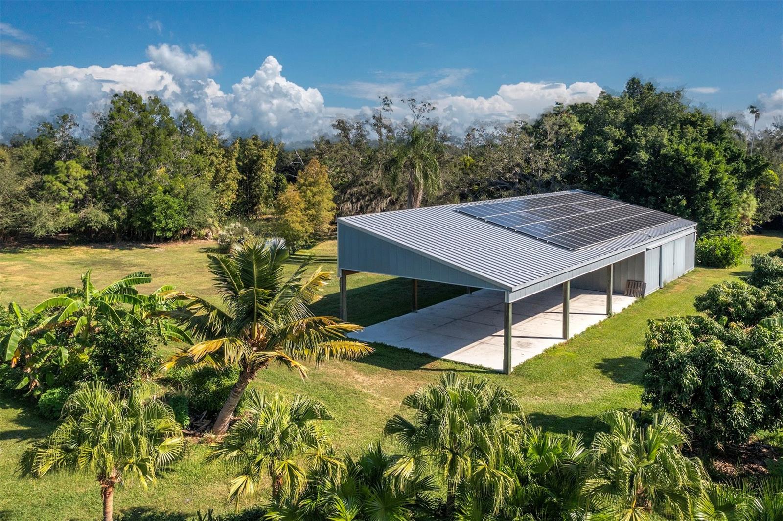 PALMA SOLA BAY - Residential