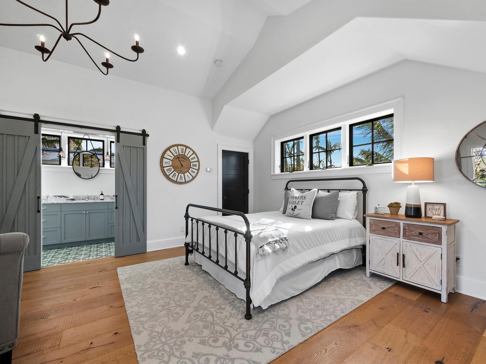 PALMA SOLA BAY - Residential