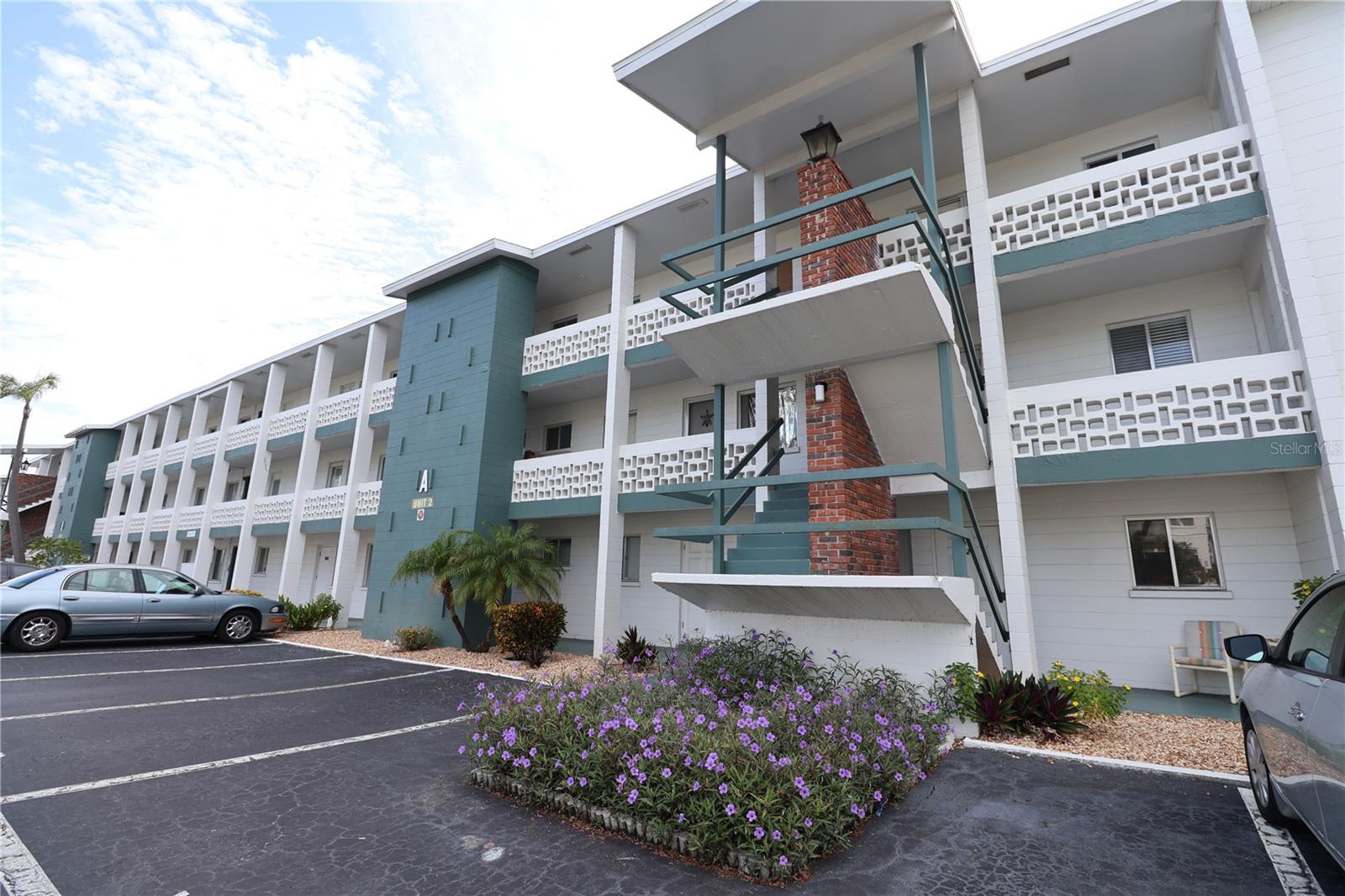 Check out this 2nd floor, end unit, 2 bedroom 2 bath condo currently for lease. Laminate floors run throughout this spacious unit, and there is a rear screened lanai for morning coffee. Located close to the Bayshore Gardens Shopping Center, you'll be just 1/10 of a mile to great shopping with Target T.J. Maxx and a brand new Publix. The building has an elevator for the heavy stuff and the #99 bus line runs right past this community. This one is located in a sought after 55 and older community that does not allow pets.