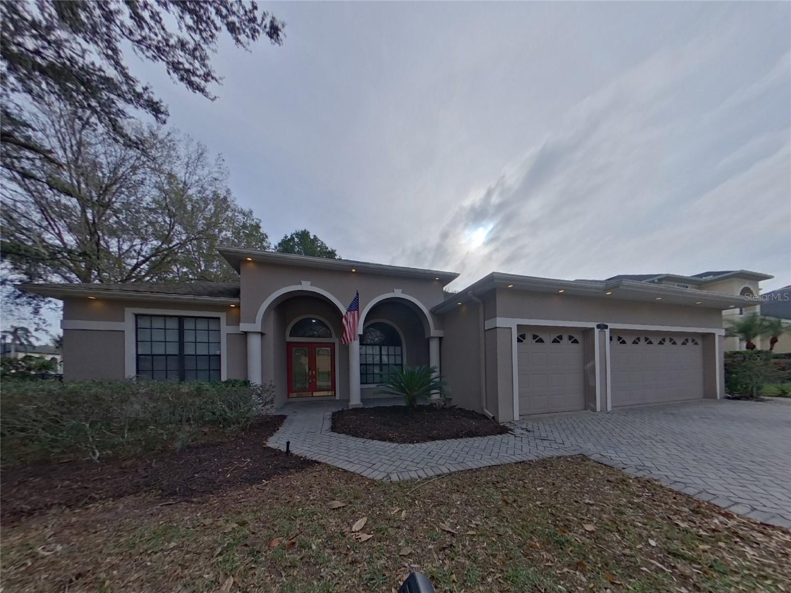 RESERVE AT LAKE MARY - Residential Lease