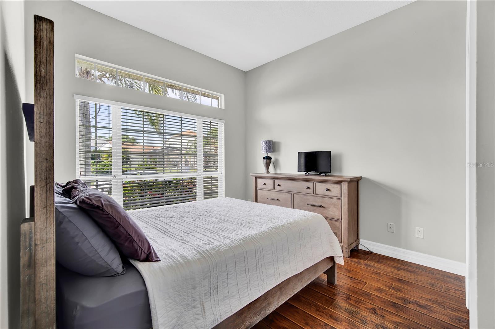 LAKE DAVENPORT ESTATES - Residential