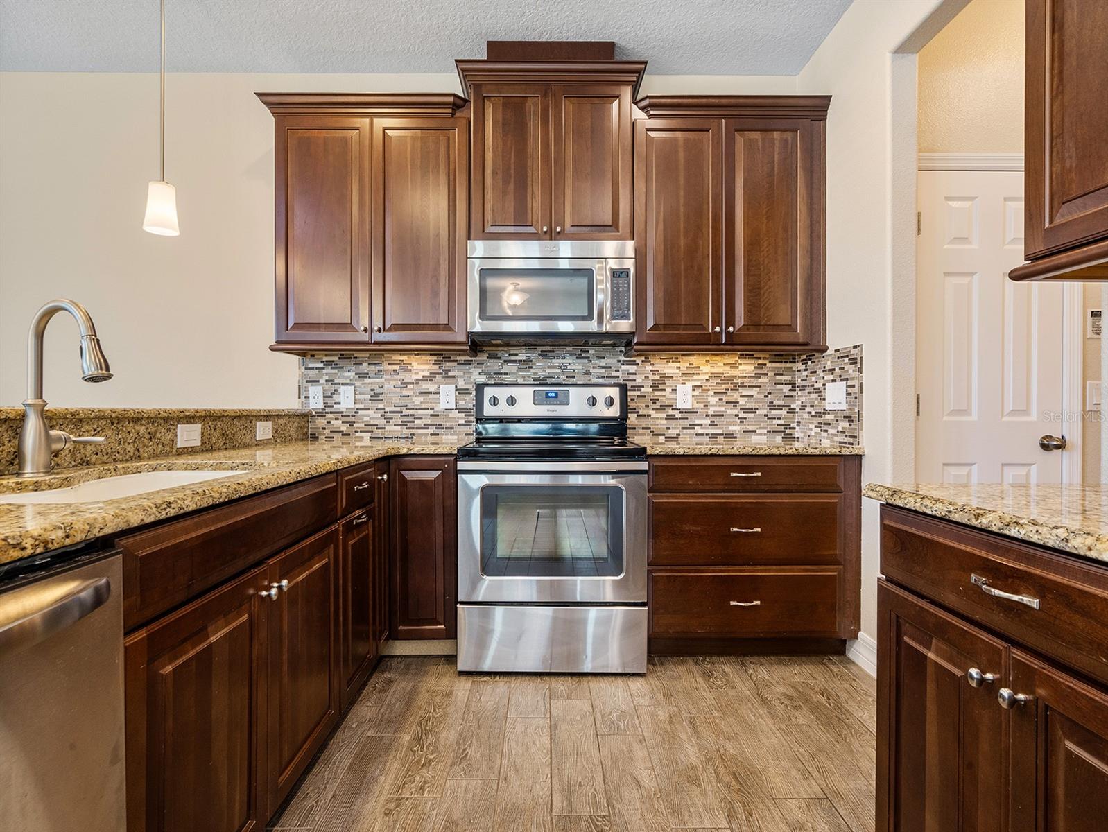 JESUPS LANDING - Residential