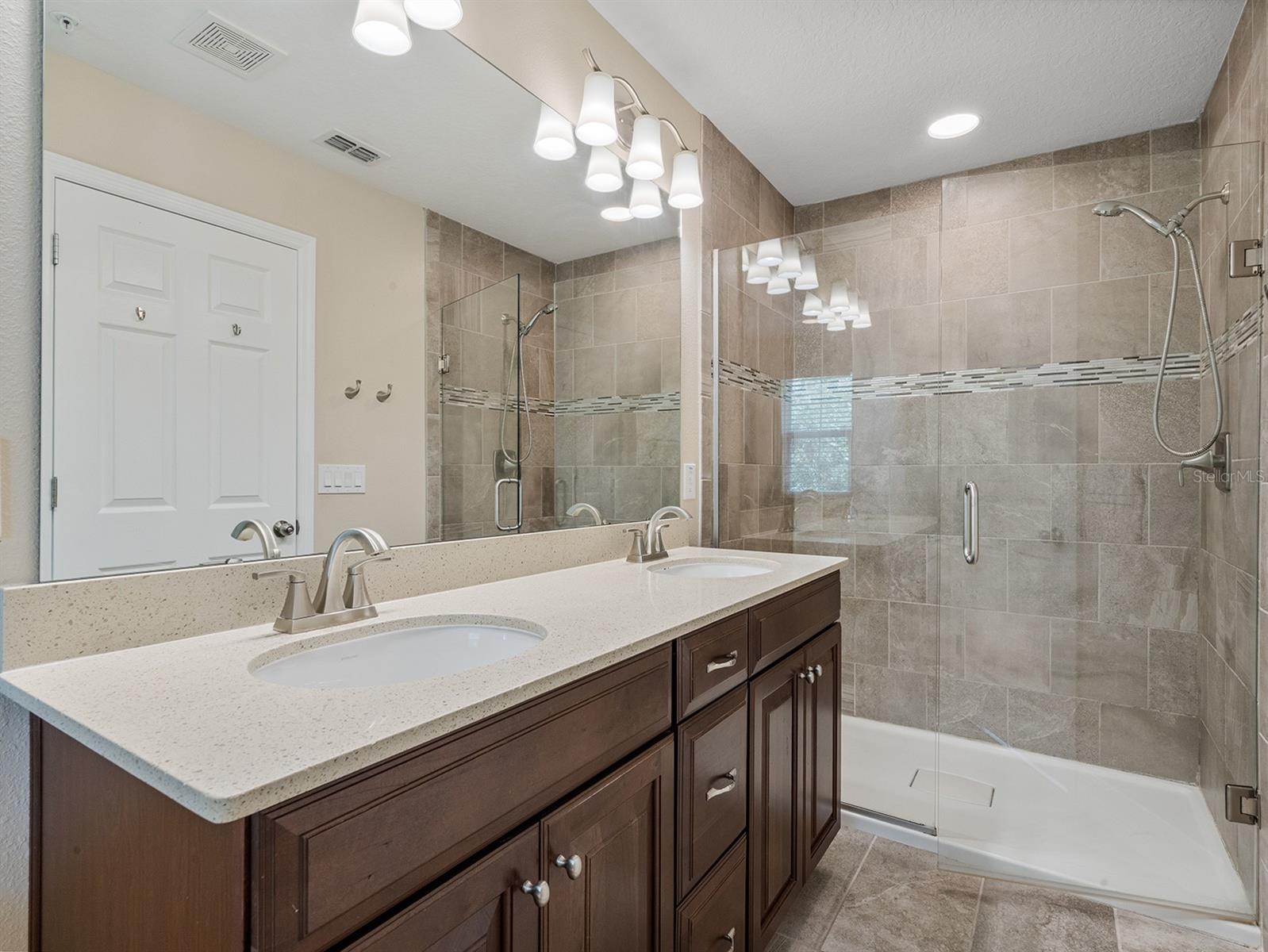 JESUPS LANDING - Residential