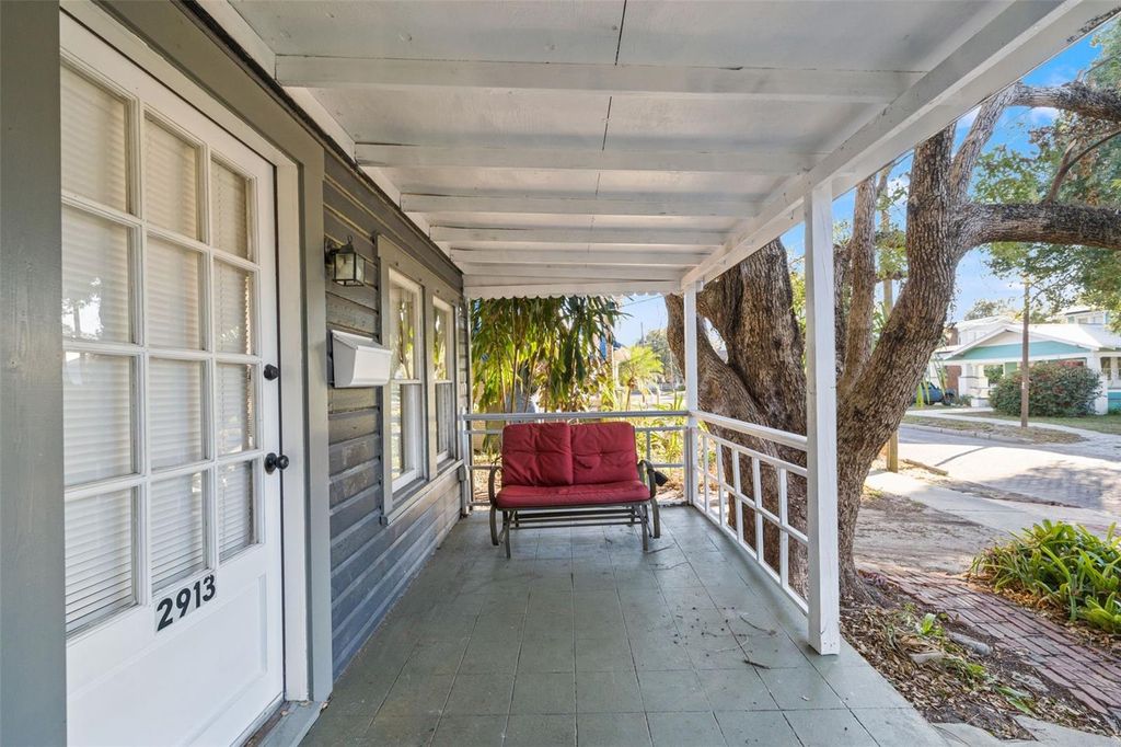 Photo of 501 E Floribraska Avenue, Tampa, FL 33603 (MLS # TB8485197)