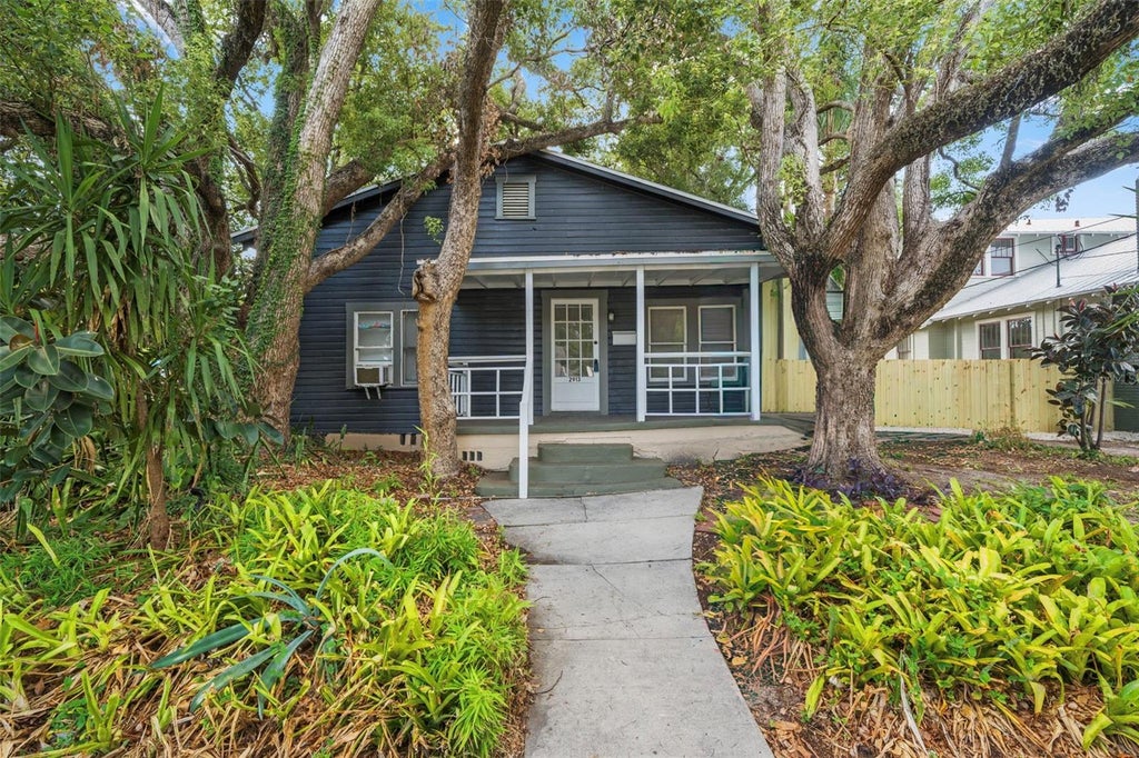Photo of 501 E Floribraska Avenue, Tampa, FL 33603 (MLS # TB8485197)